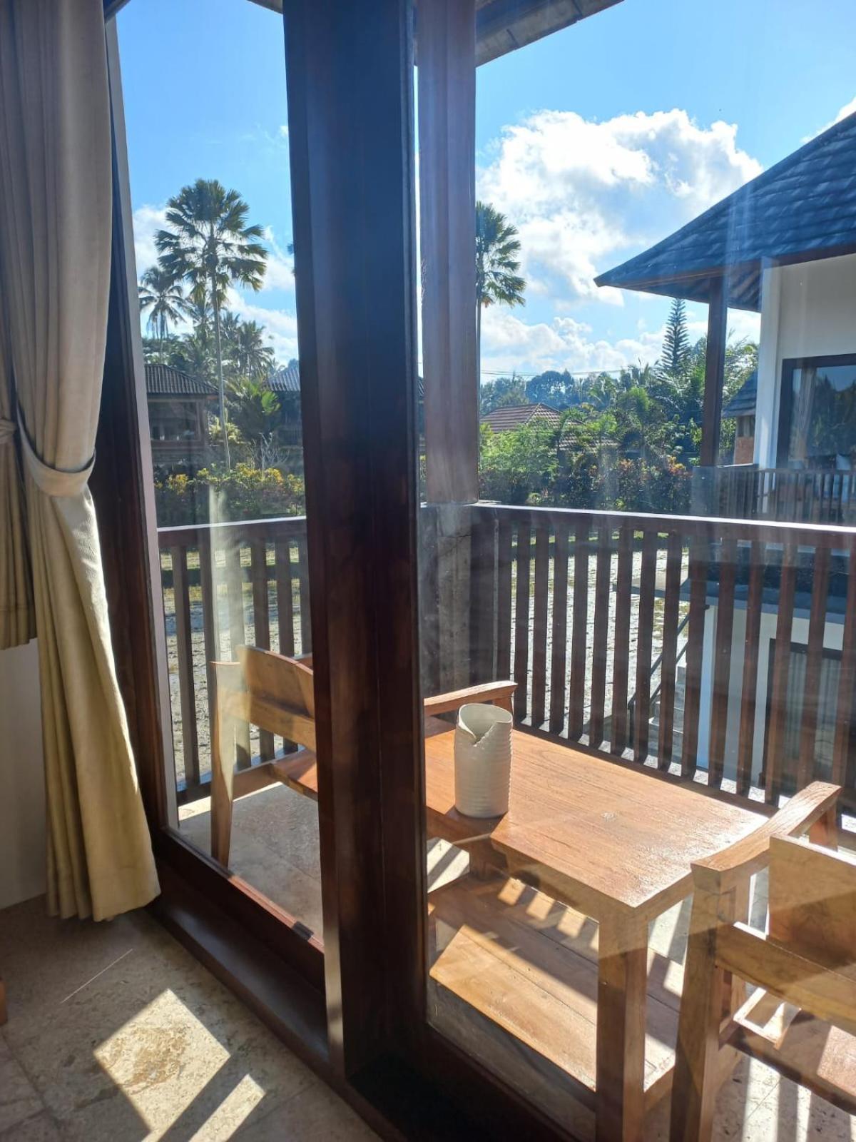 Villa Kemuning Тегалаланг Екстериор снимка